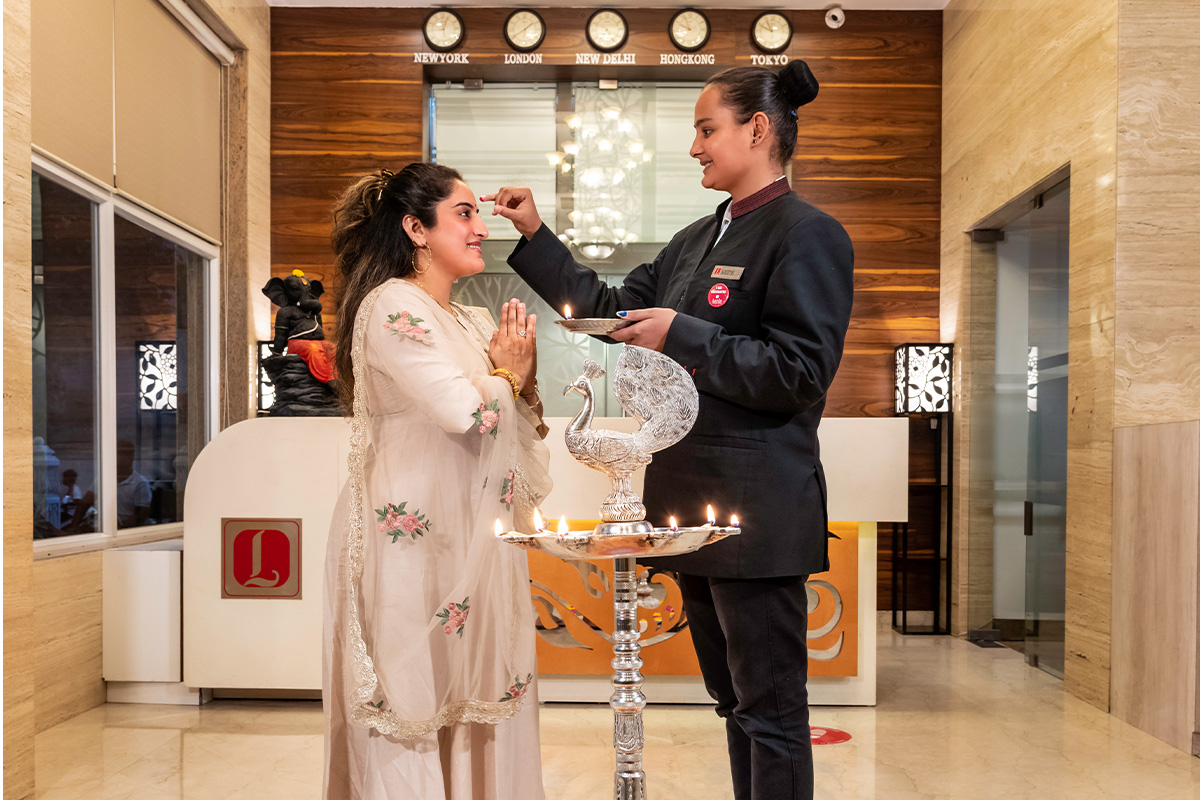 1702881083660Untitled-1_0003_65 copy.jpg